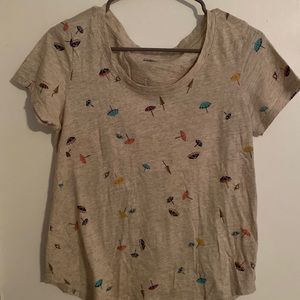 Old Navy tee